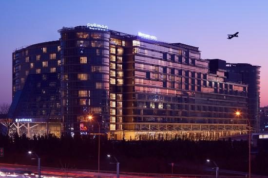 Pullman & Mercure Istanbul Hotel & Convention Center